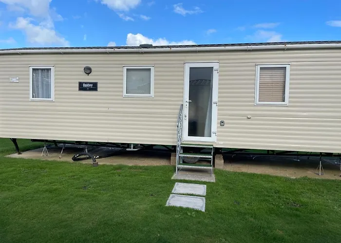 8 Berth Family Caravan Selsey West Sussex