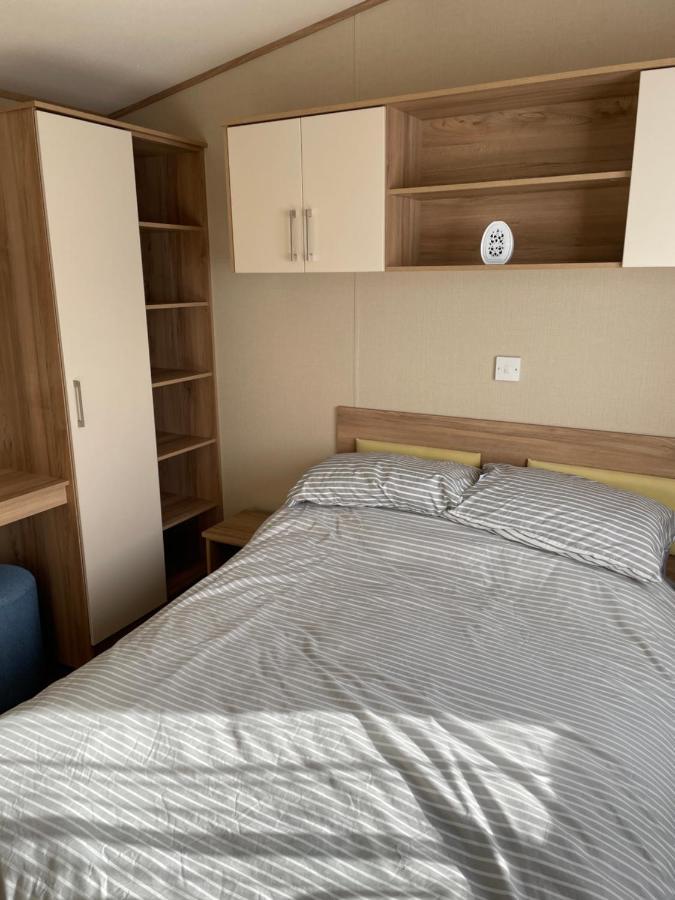 8 Berth Family Caravan West Sussex Apartment *