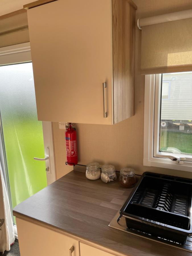 8 Berth Family Caravan West Sussex Apartment
