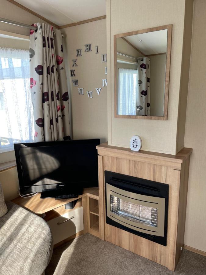 8 Berth Family Caravan West Sussex *
