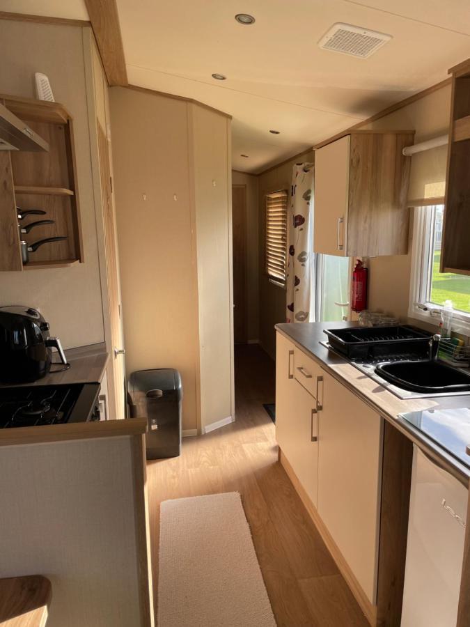 8 Berth Family Caravan West Sussex Apartment Selsey